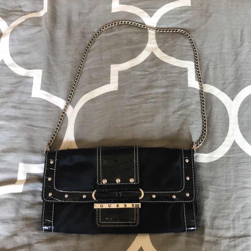 Fancy and stylish Guess clutch!